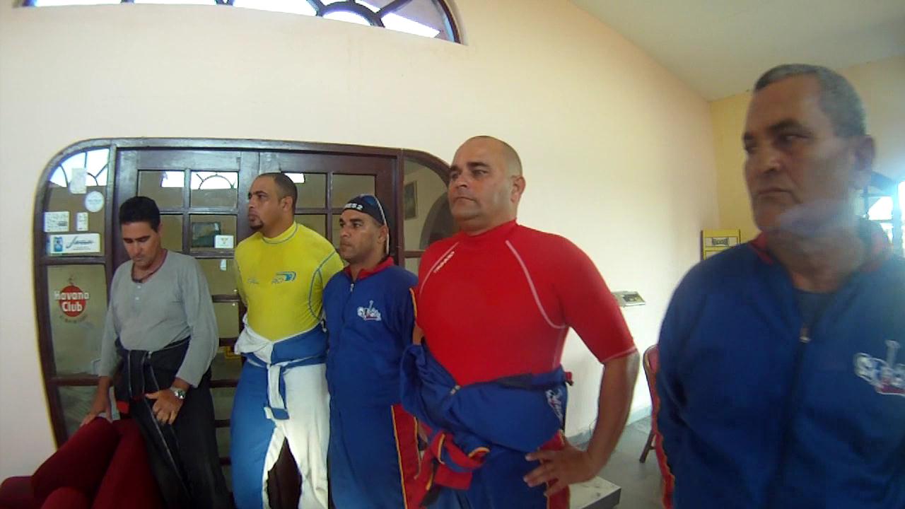 instructors-skydive